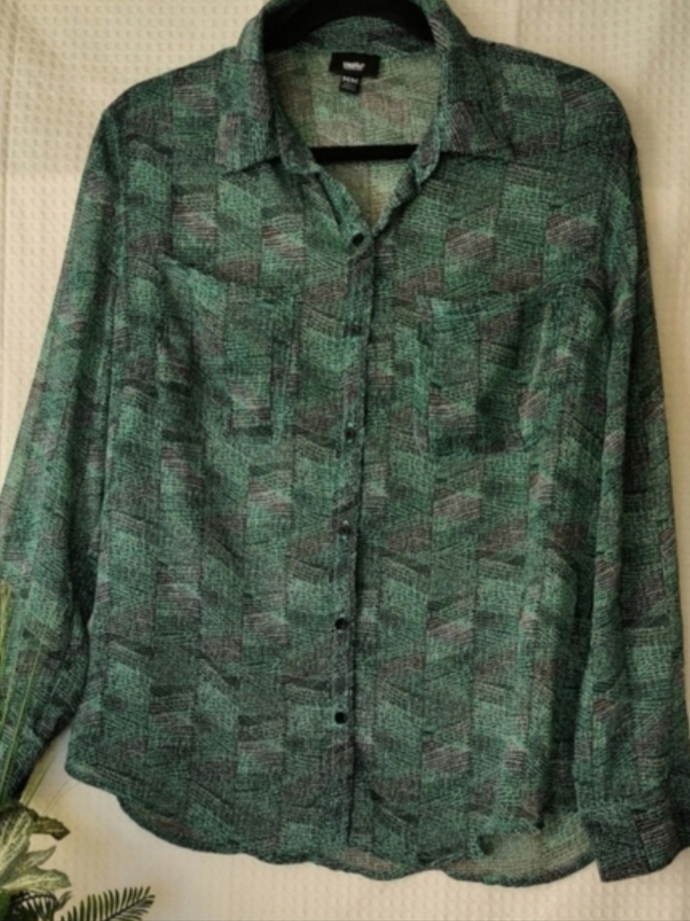 Mossimo Women's Semi-Sheer Green Button Up Shirt. Size Medium